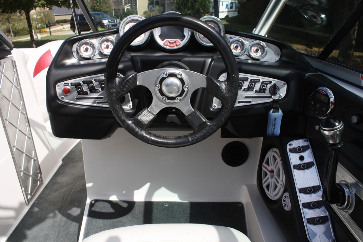 2008 MasterCraft X2, 4
