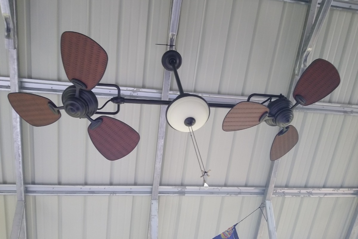 2000 Forest River Sandpiper INCLUDES 24’x40’ STEEL POLE BARN ROOF, 9