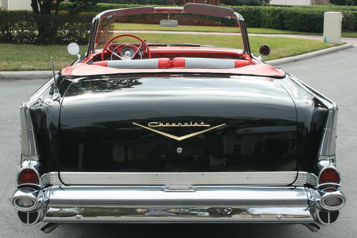 1957 Chevrolet Bel Air/150/210, 10