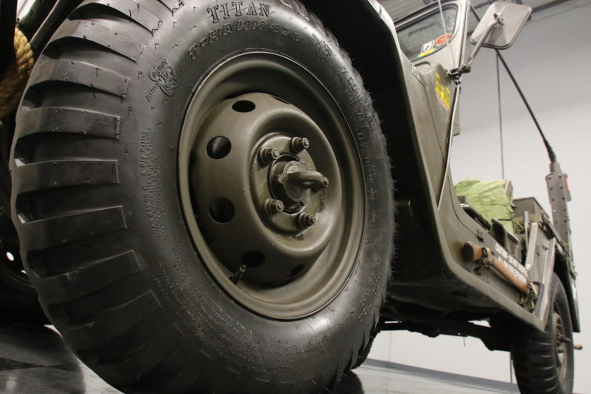 1967 Jeep M151A1, 12