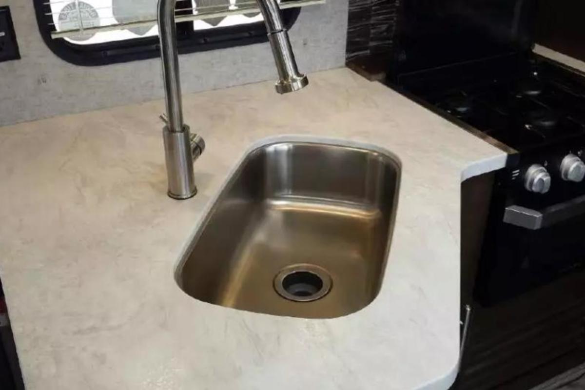 2018 Forest River Grey Wolf Limited 26DBH, 7
