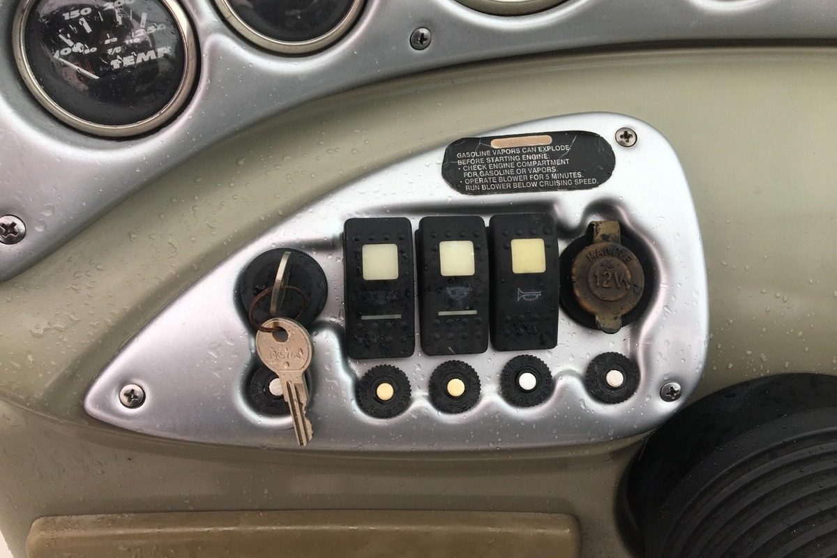 2006 Crownline 262, 23