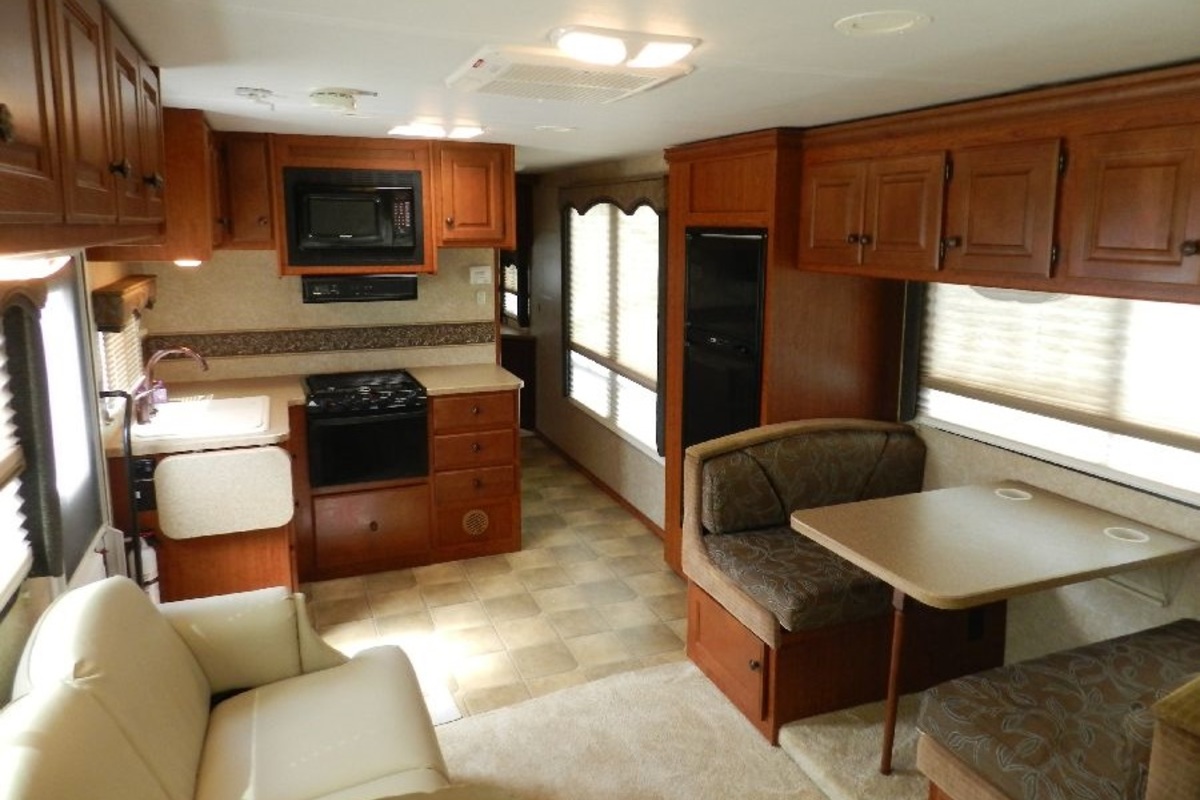 2008 Four Winds WINDSPORT 32, 11
