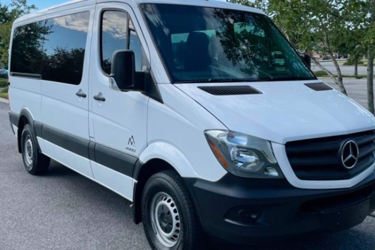 2016 Mercedes Sprinter, 11