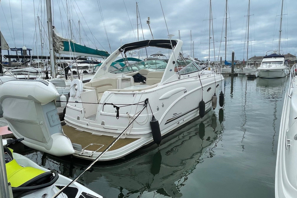 2003 Chaparral 320 Signature, 4