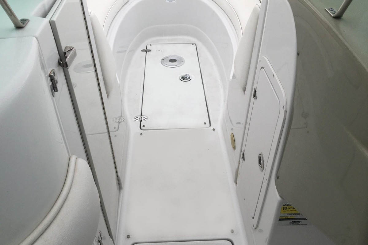 2006 Crownline 262, 19