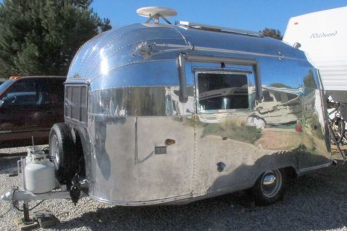 1955 AIRSTREAM BUBBLE, 19