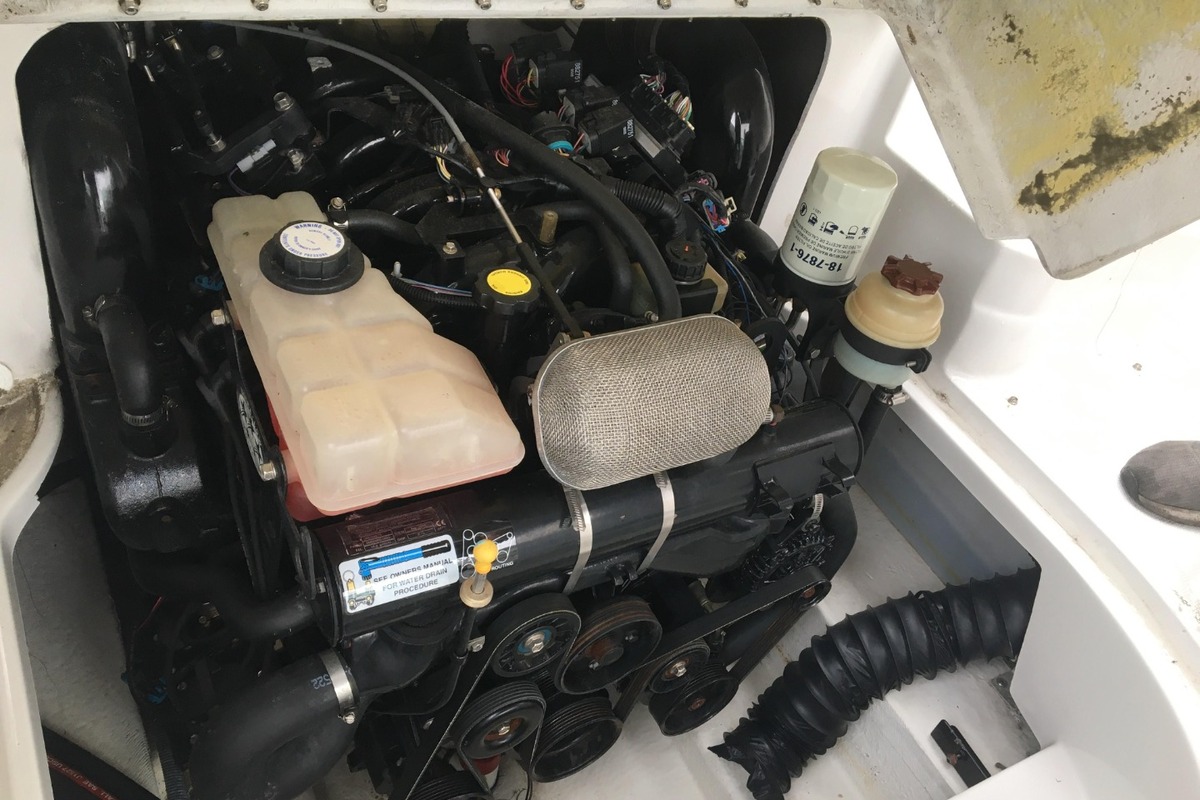 2006 Crownline 262, 28
