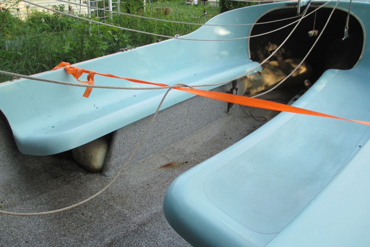 1965 Cape Cod Shipbuilders Herreshoff Gemini, 1
