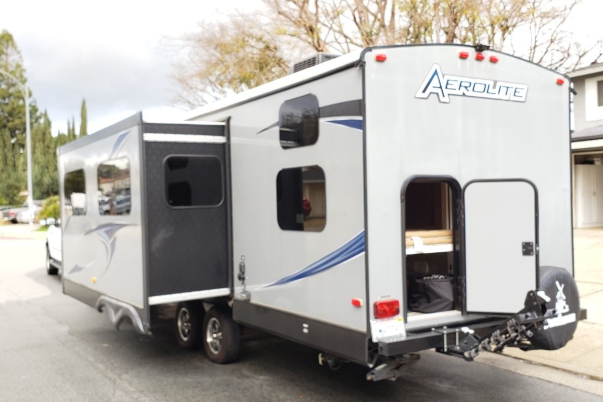 2014 Areolite 282DBHS, 14