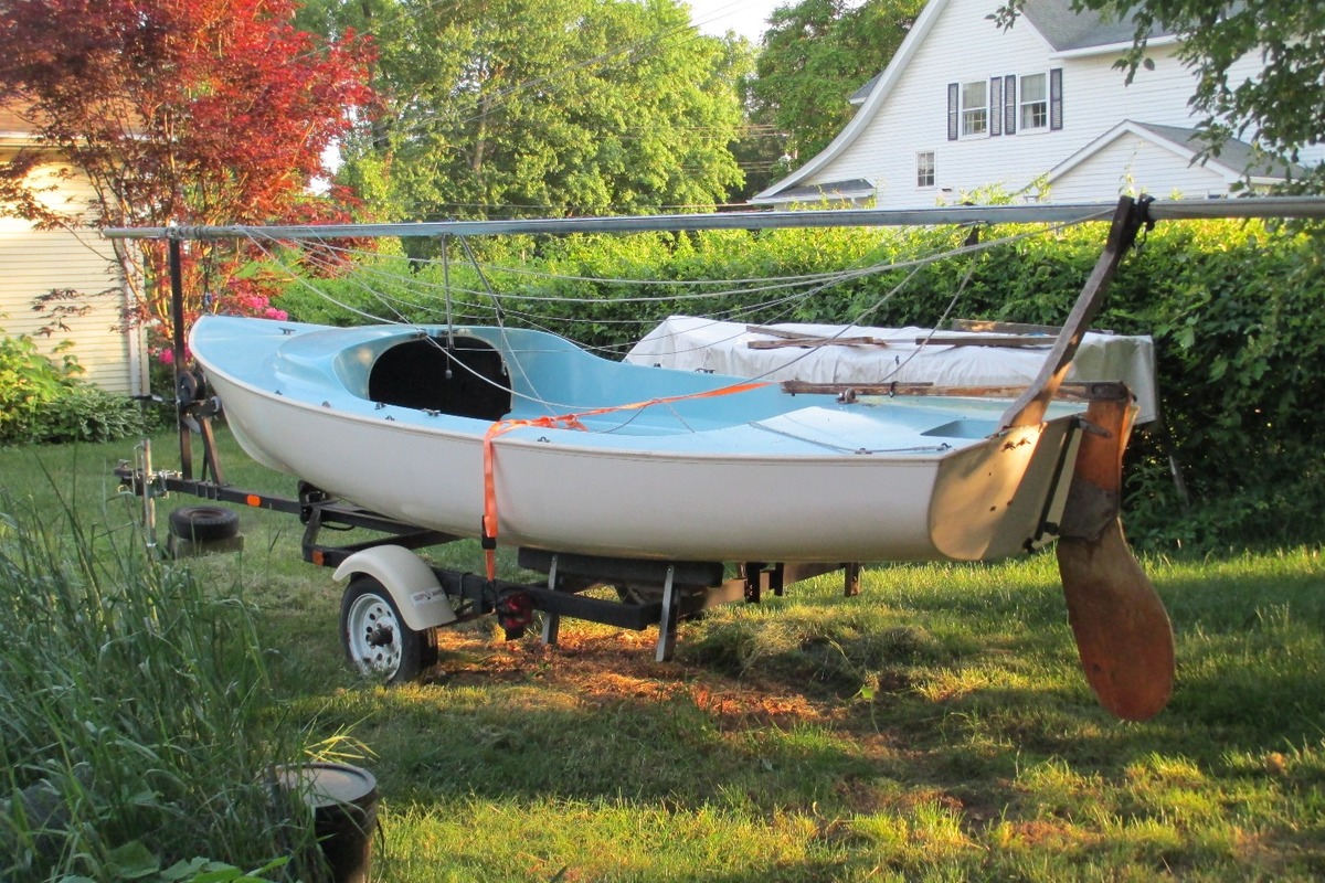 1965 Cape Cod Shipbuilders Herreshoff Gemini in Agawam, MA