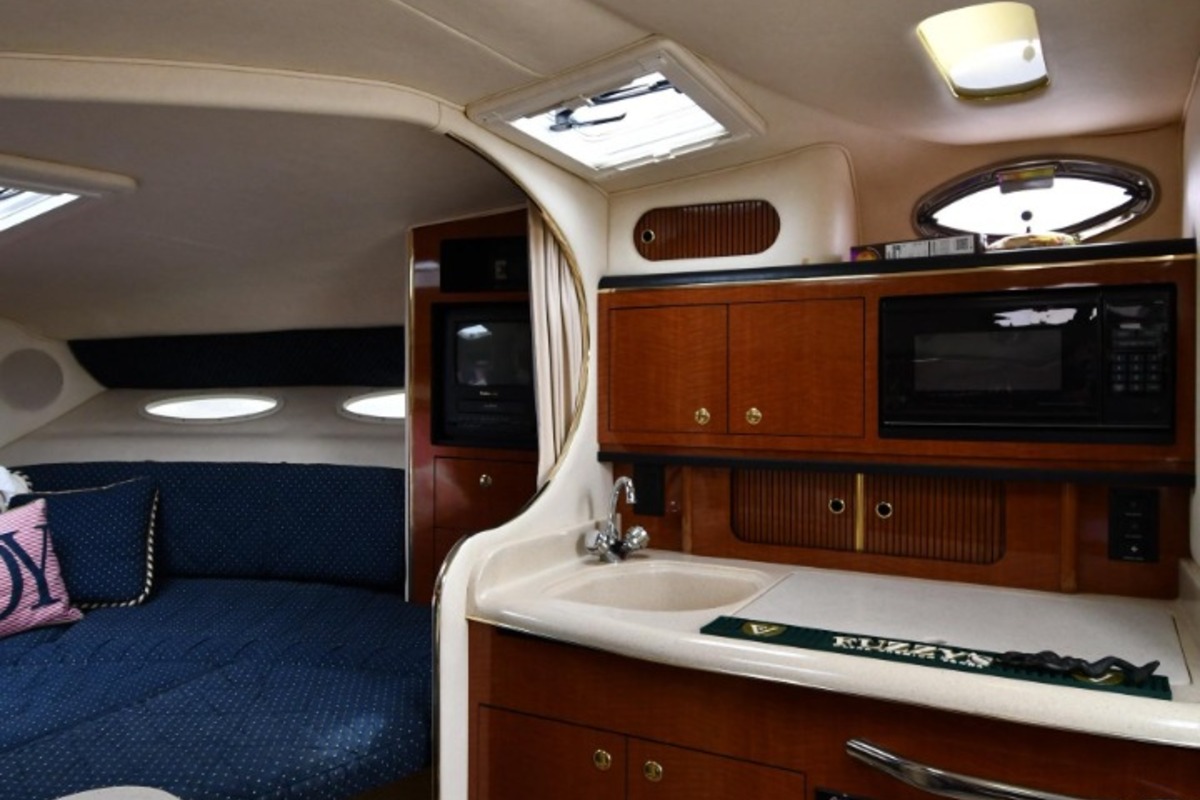 2001 Sea Ray 290 Sundancer, 39