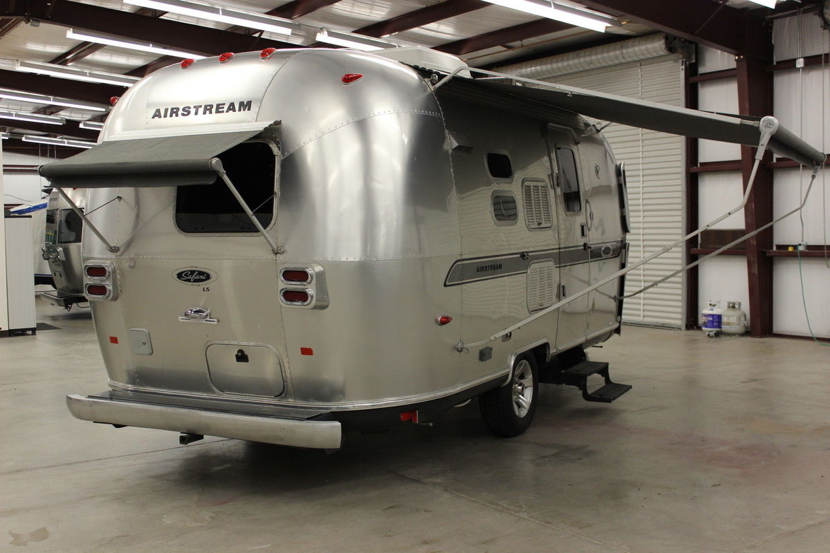 2007 Airstream Safari SE LS, 3