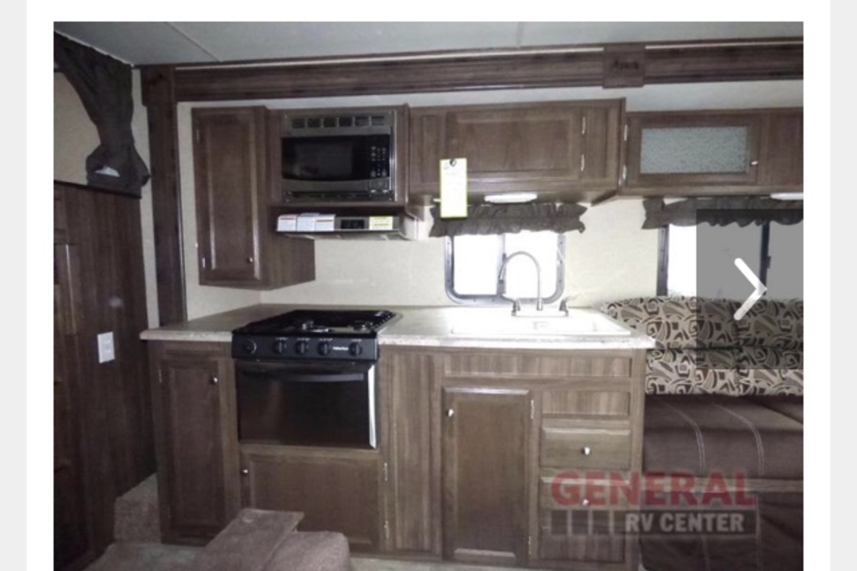 2017 Coachmen Apex ultra light 28LE 288BHS, 7