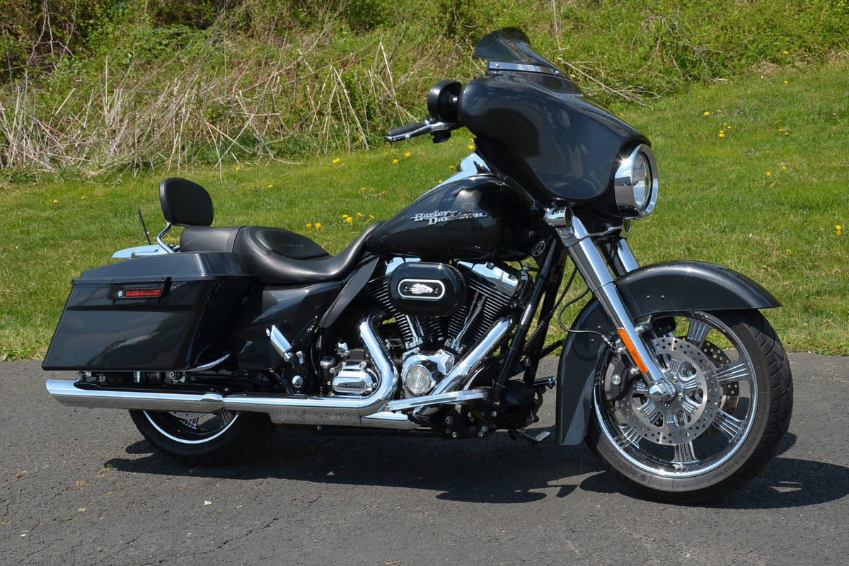 2009 Harley-Davidson Street Glide FLHX, 0