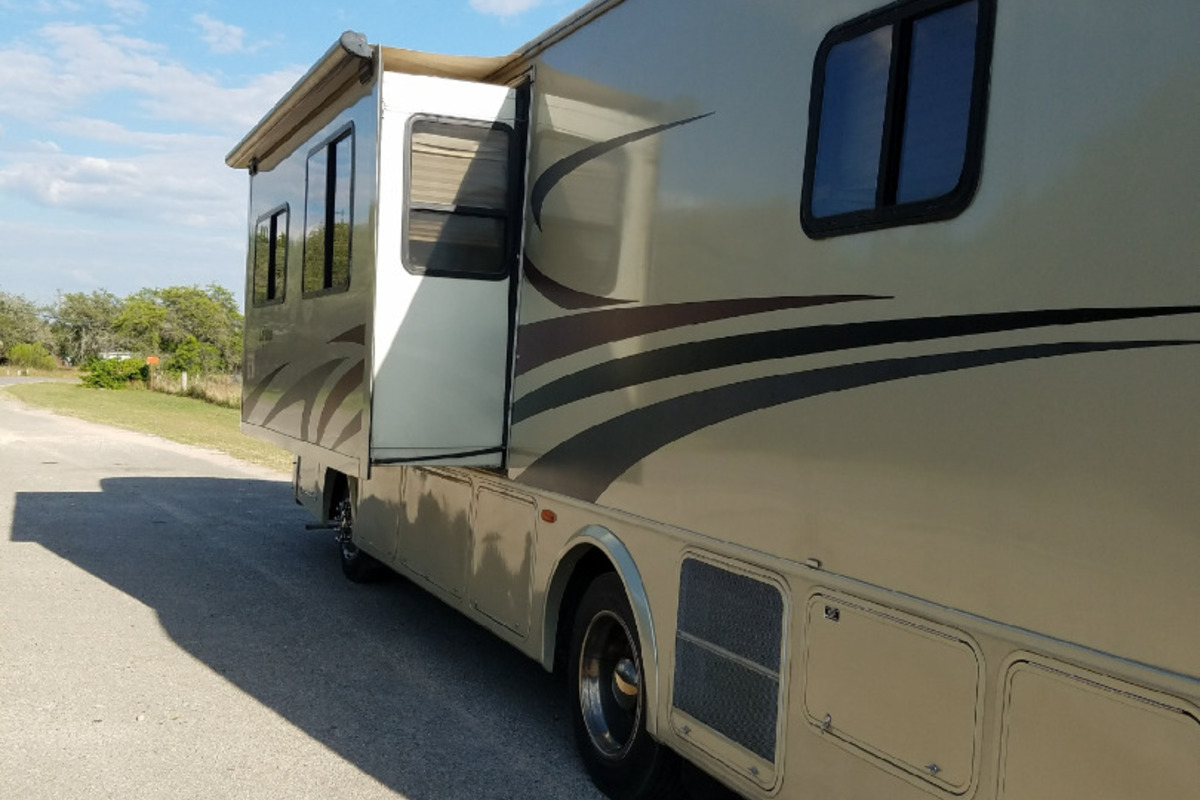 2006 Monaco 34PDD La Palma XL in Austin, TX