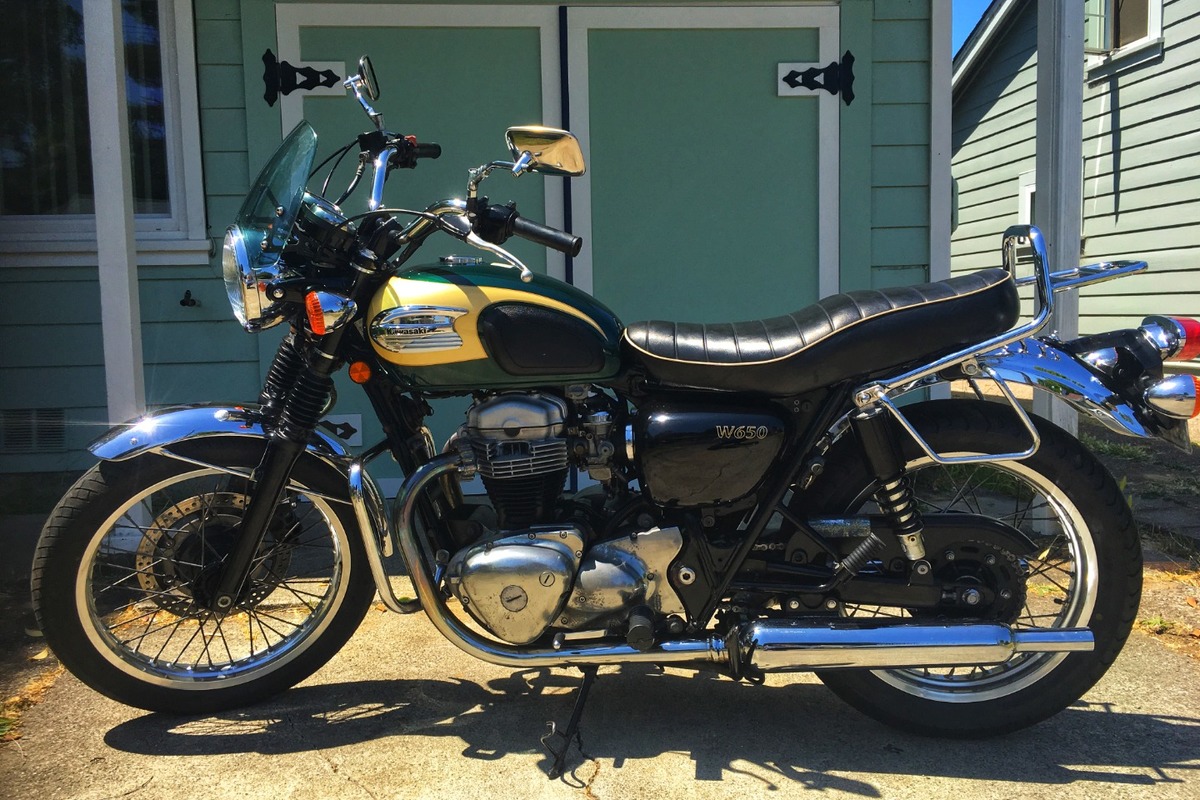 2001 Kawasaki W650, 0