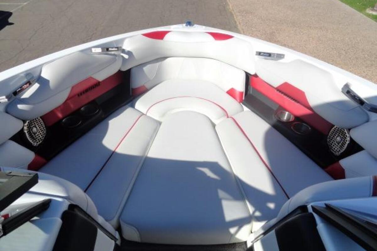 2016 Malibu Wakesetter 22 VLX, 12