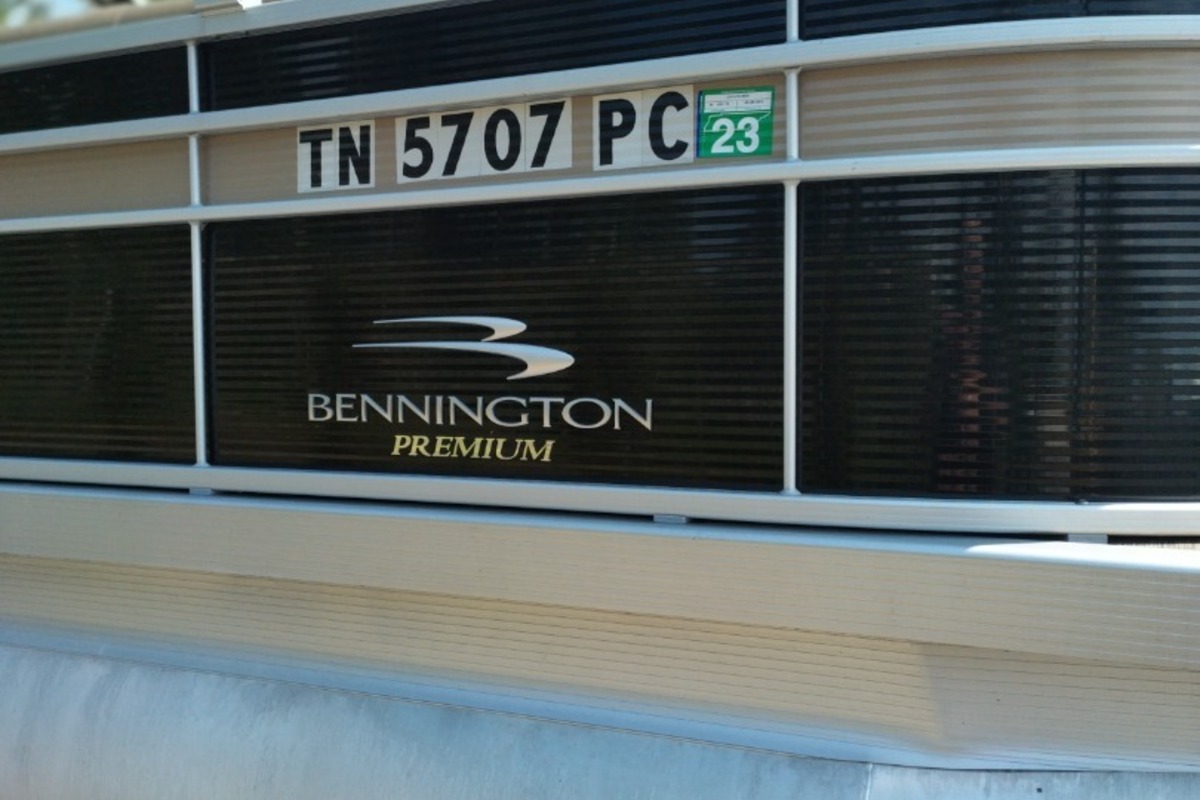 2020 Bennington SX22 Premium, 1