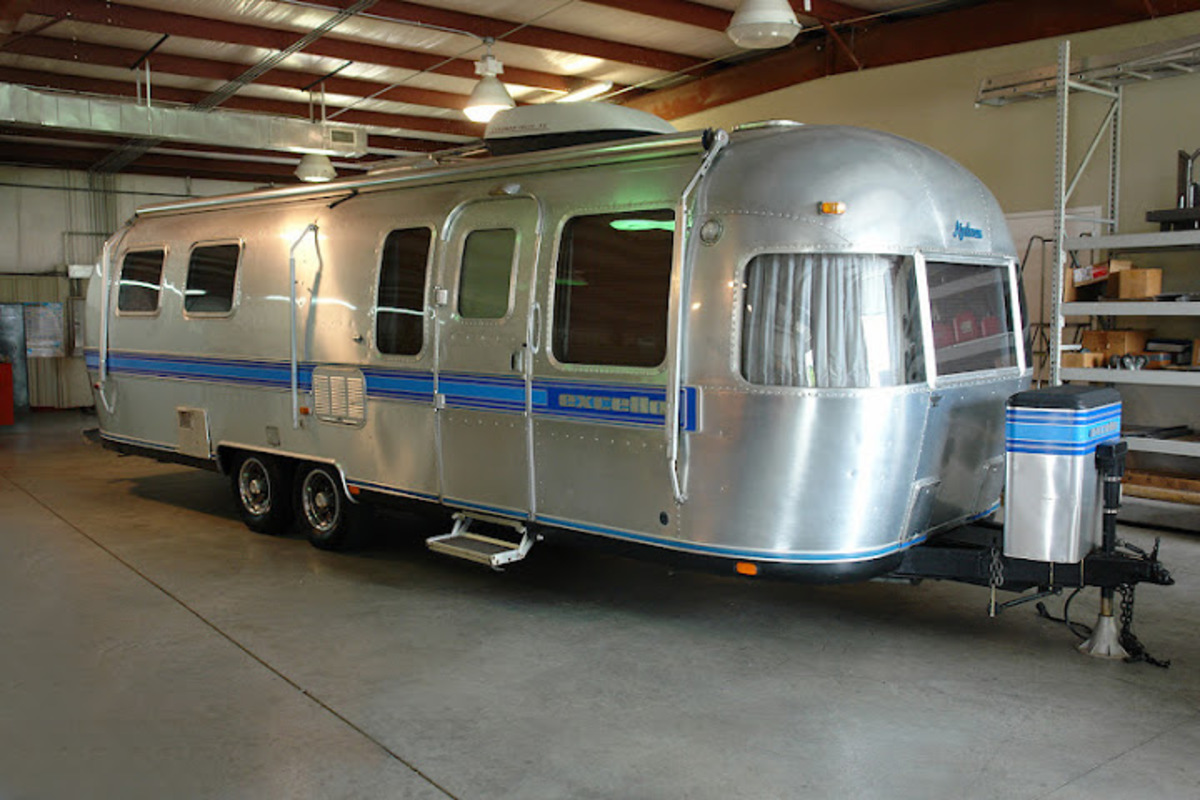 1988 AIRSTREAM Excella, 13