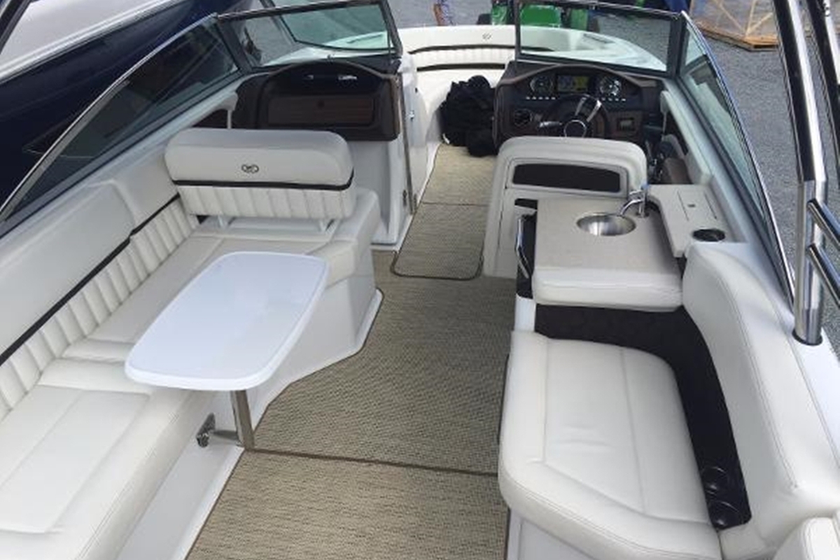 2016 Cobalt Boats A28, 15