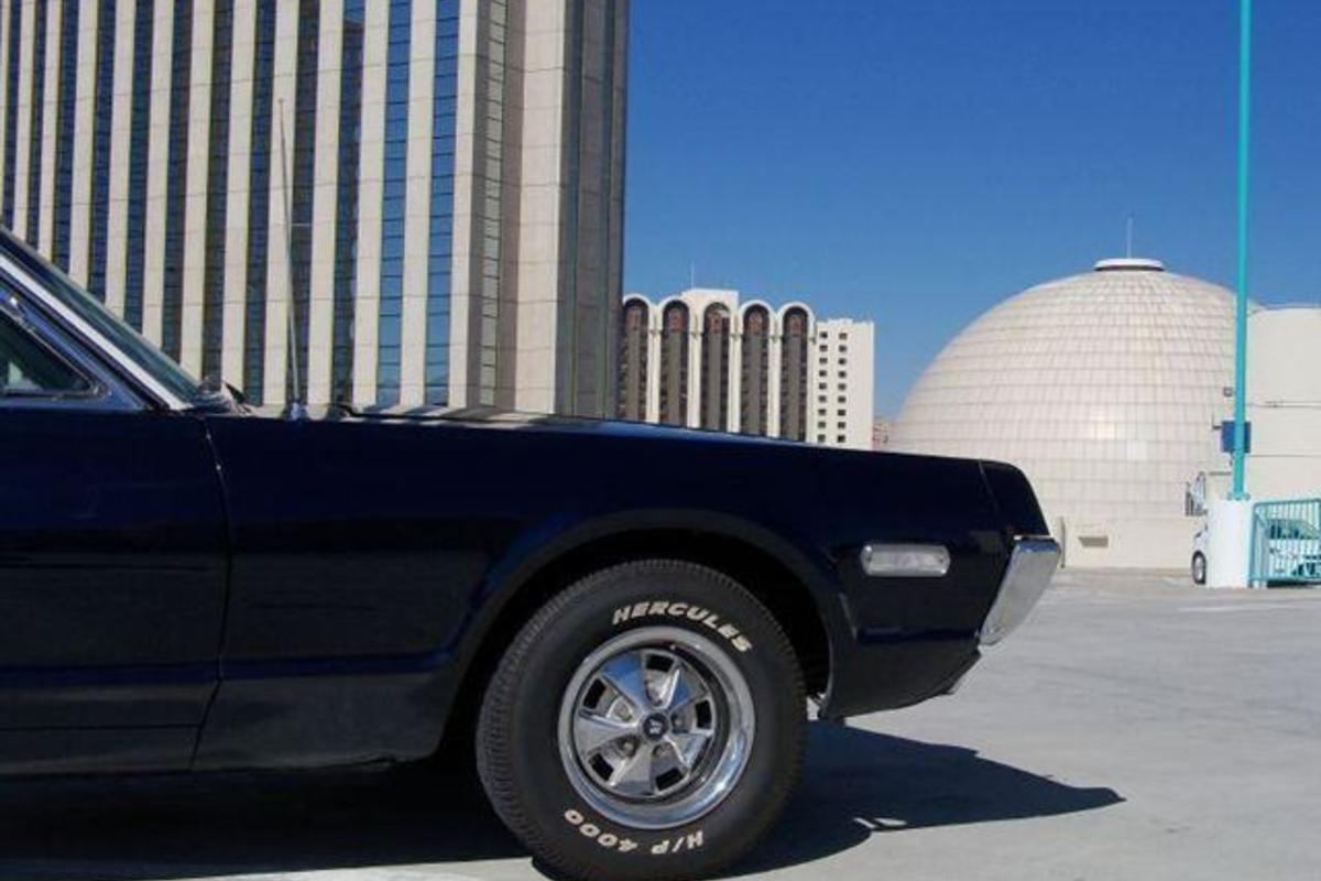 1968 Mercury Cougar, 13