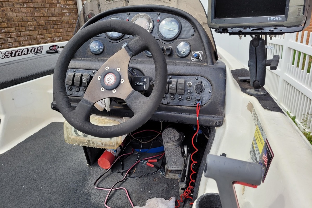 2002 Stratos Javelin, 6