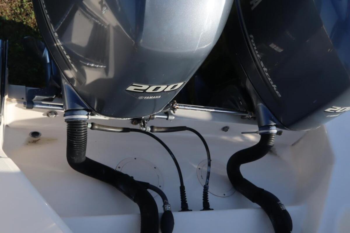 2016 Grady-White Fisherman 257, 25