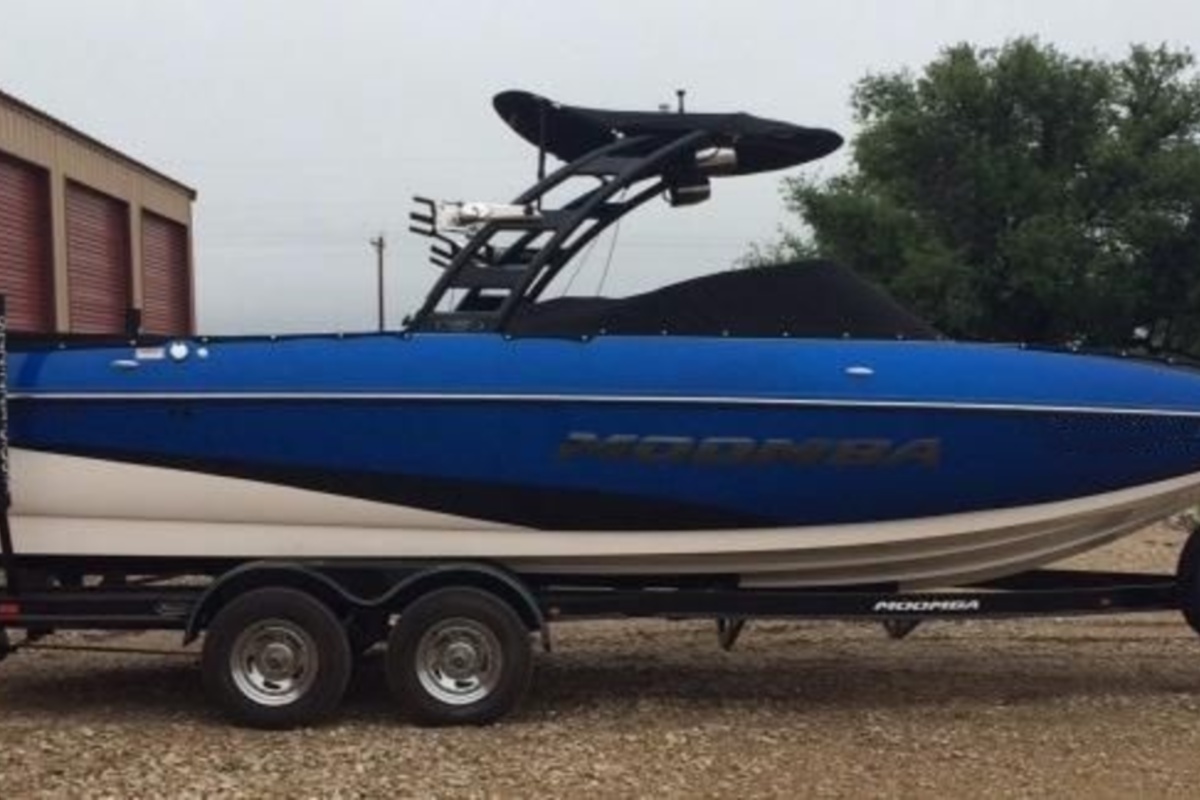 2015 Moomba Mojo, 0