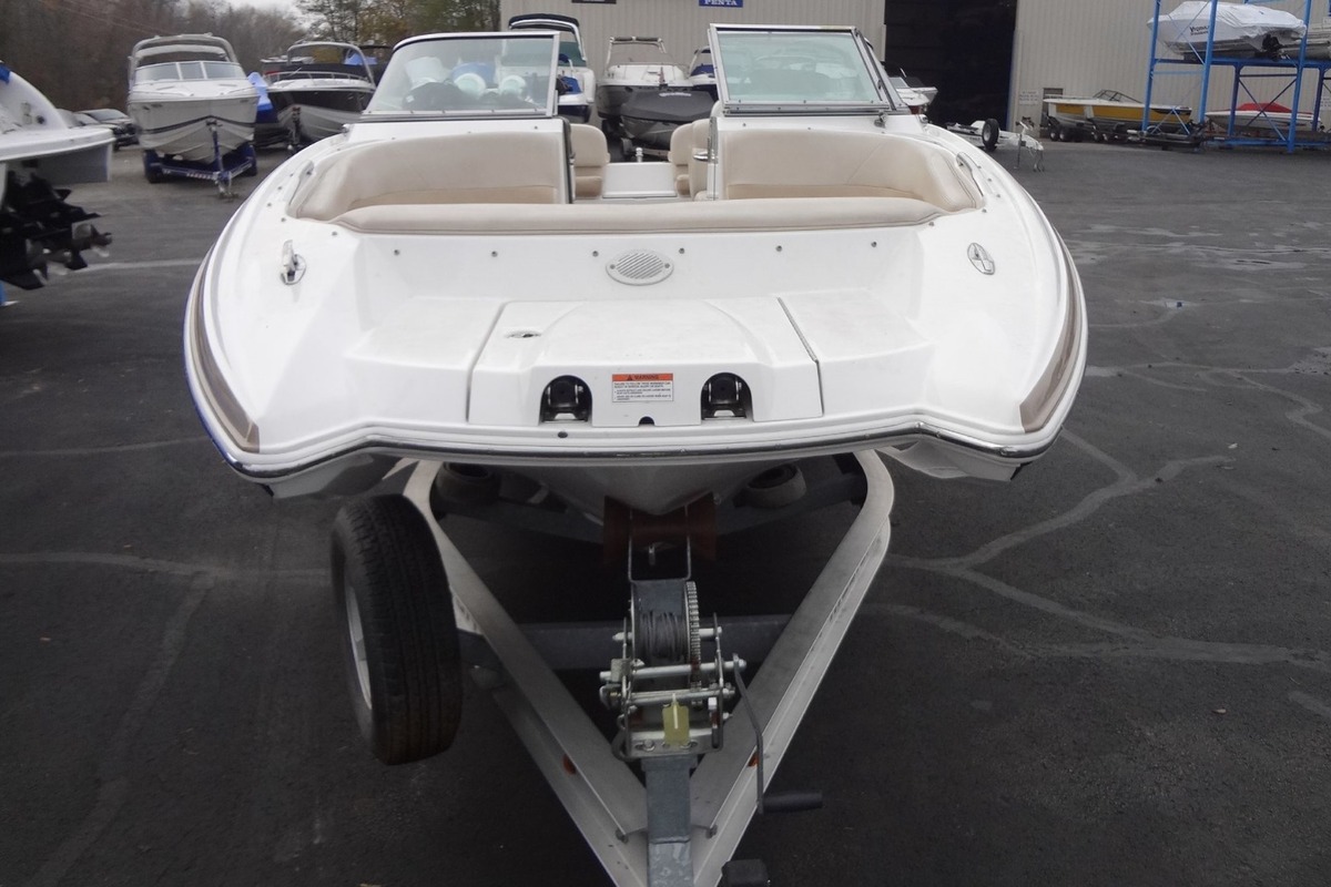 2005 MasterCraft MariStar 280, 2