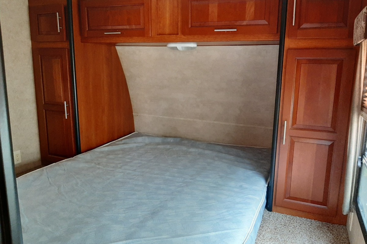 2014 Keystone Fuzion 260, 11