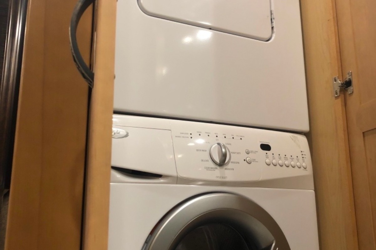 2016 Newmar London Aire 4519, 16
