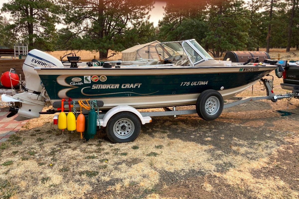 1995 Smokercraft Ultima, 1
