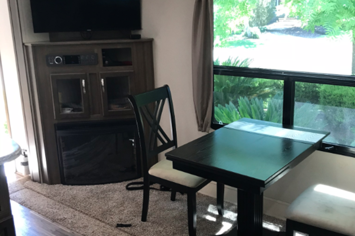 2016 Bay Hill 295RL, 16