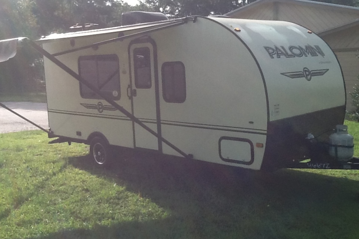 2015 Palomino Palomimi FB, 1