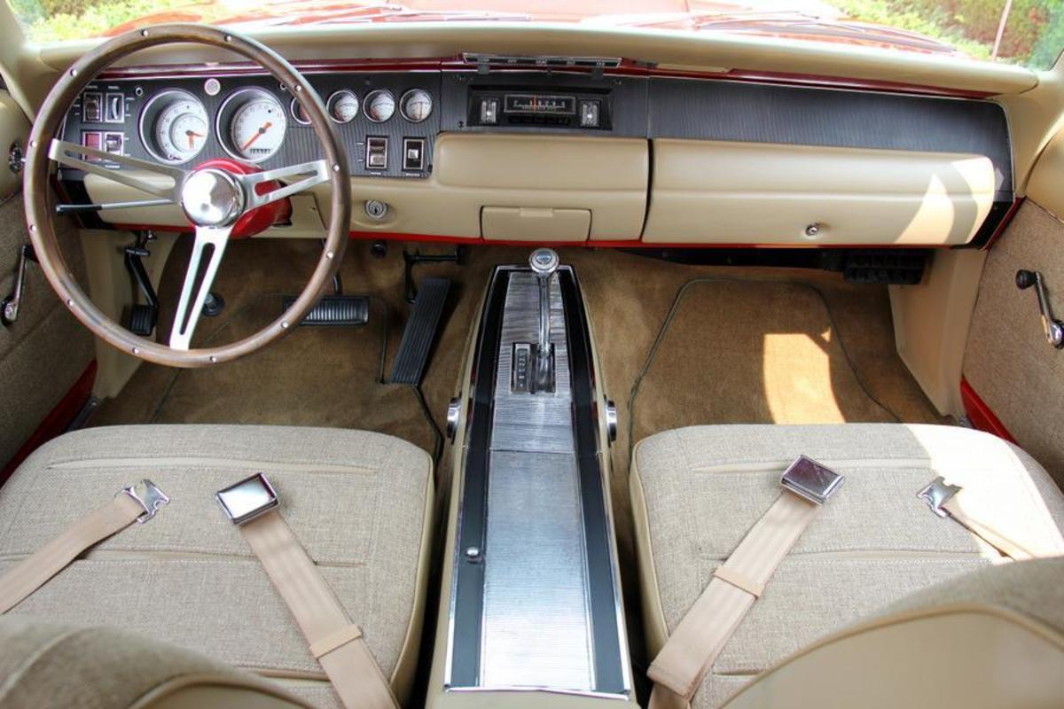 1968 Dodge Charger, 2