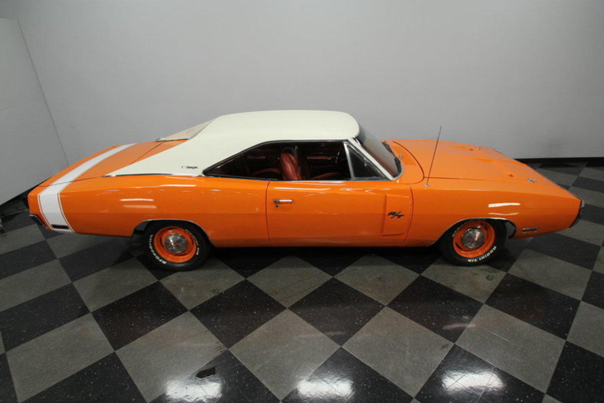 1970 Dodge Charger R/T, 19