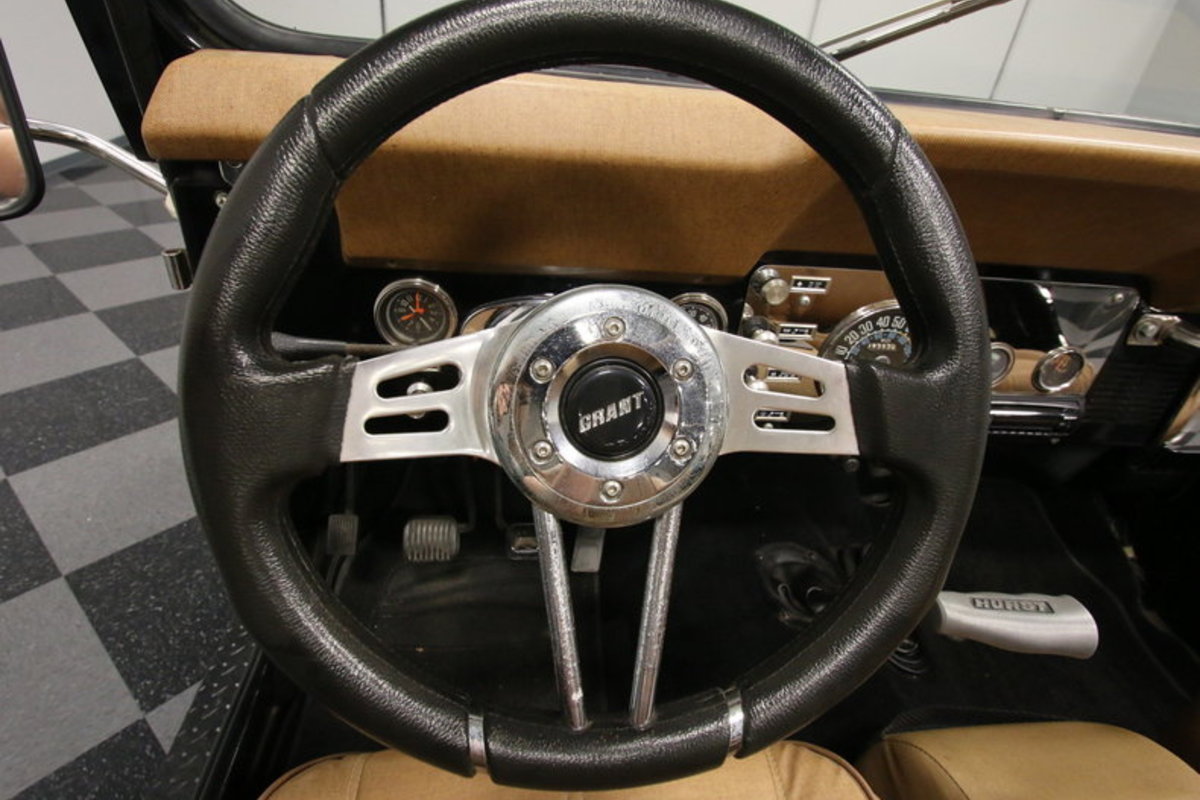 1979 Jeep CJ5 Golden Eagle, 26