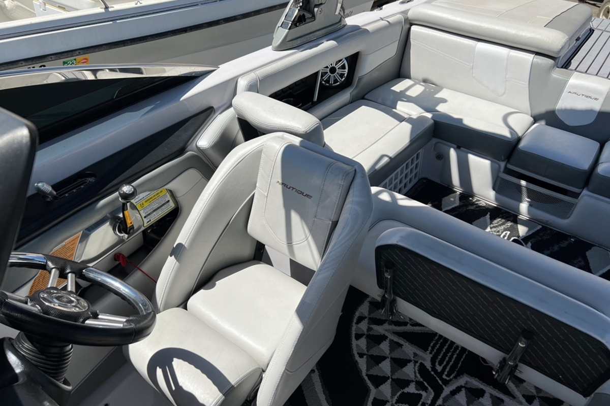 2012 Nautique Super Air Nautique 230, 7