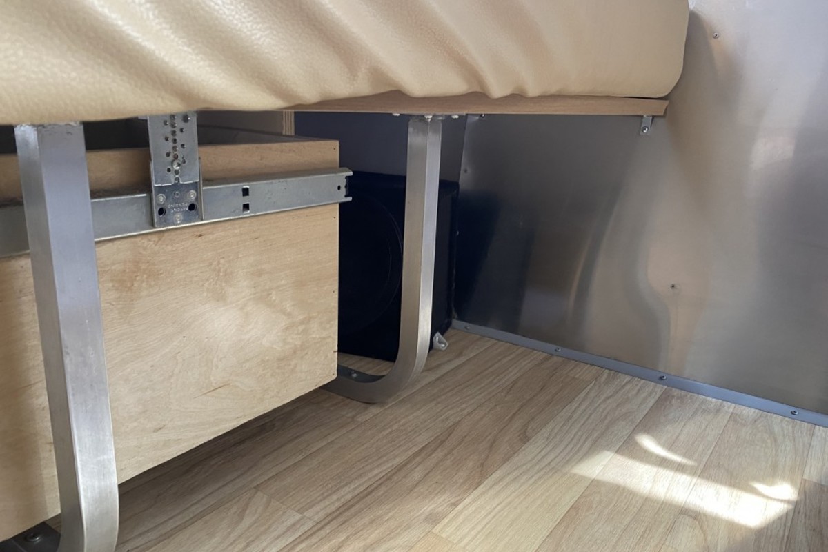 2013 Airstream Flying Cloud 28, 5