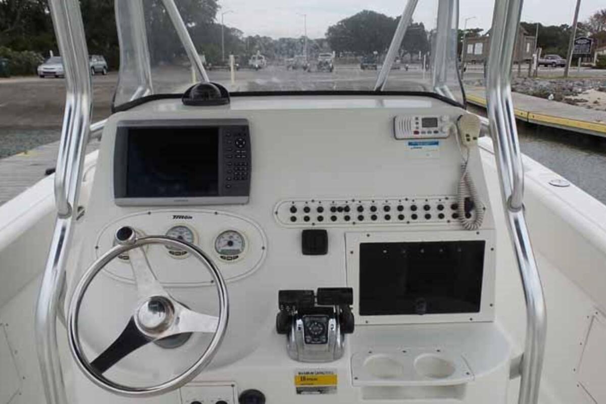 2006 Triton Boats 2690 CC, 11