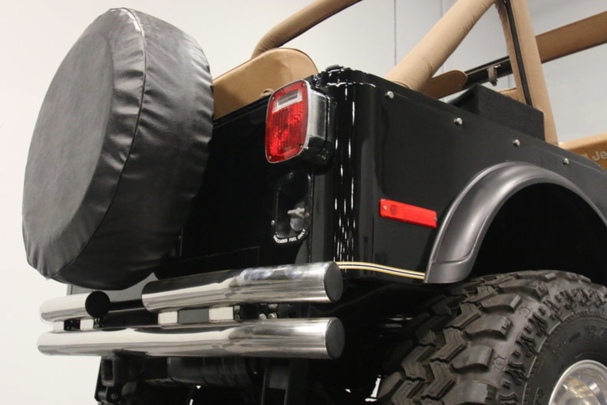 1979 Jeep CJ5 Golden Eagle, 17