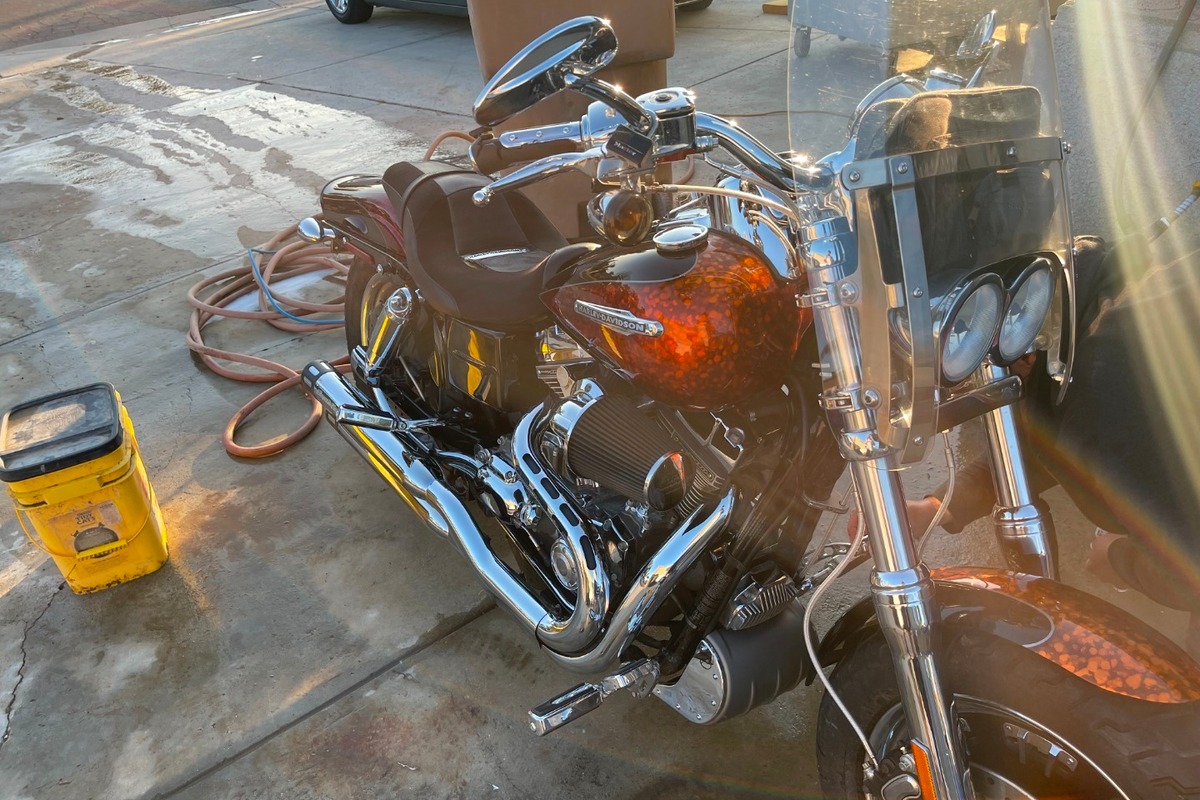 2009 Harley-Davidson FXDFSE CVO DYNA FAT BOB, 5