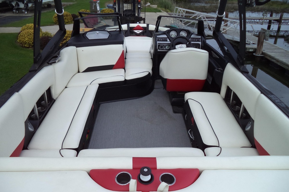 2012 Axis A22, 3