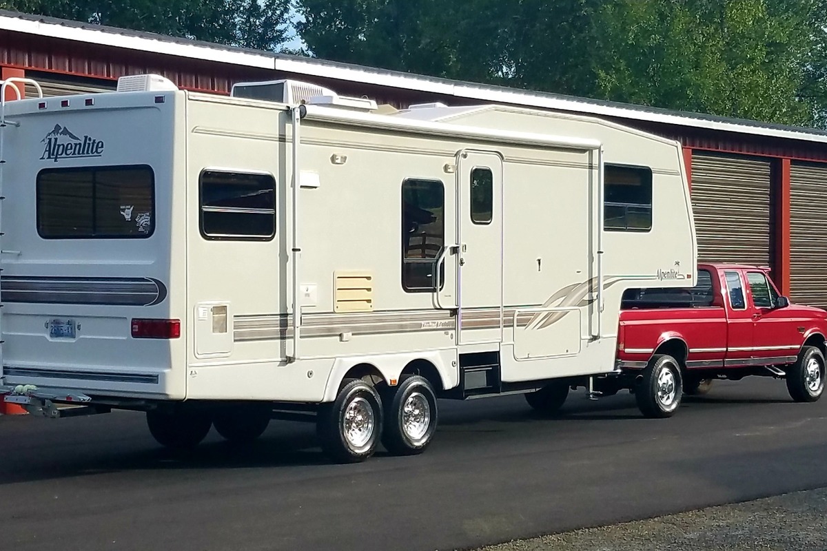 1997 Alpenlite Riviera 29 RK Limited Edition, 4