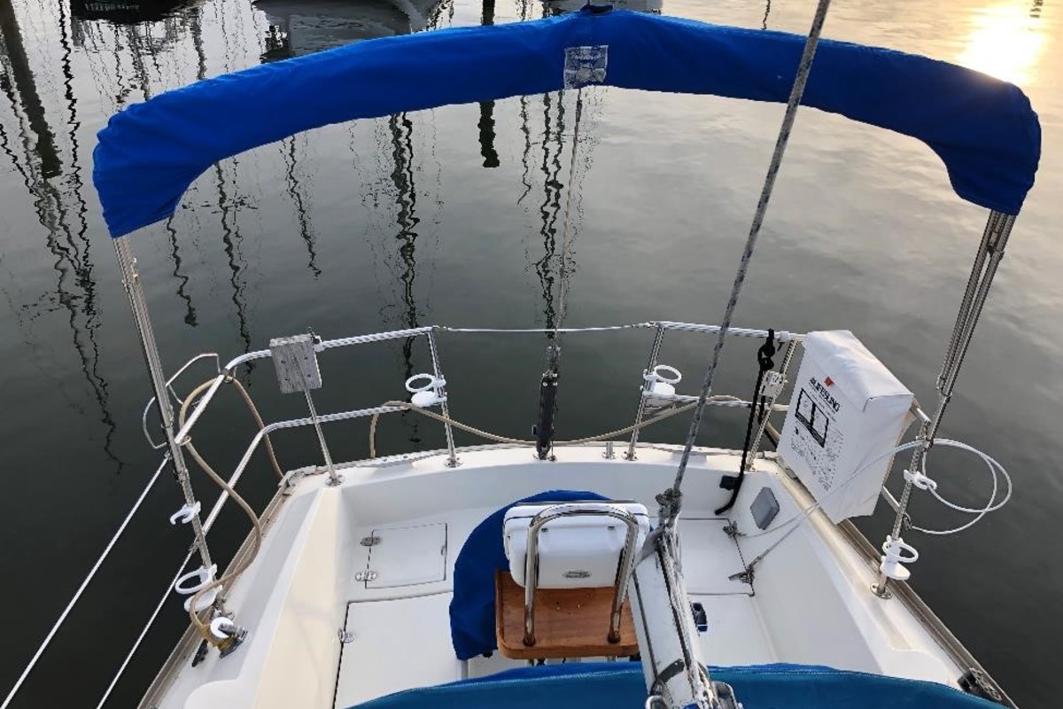 1975 Dufour 31, 15