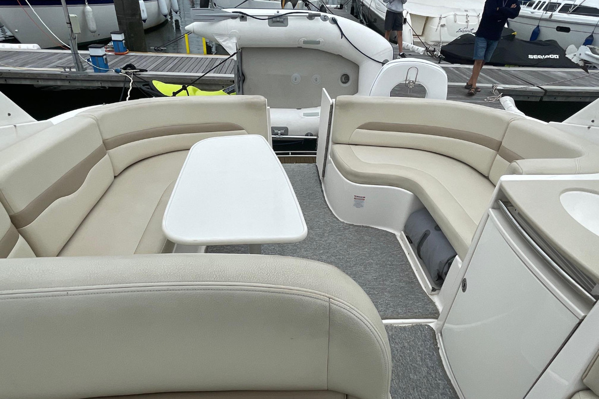 2003 Chaparral 320 Signature, 6