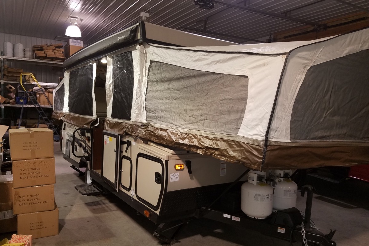 2017 Rockwood Premier 2516G, 0