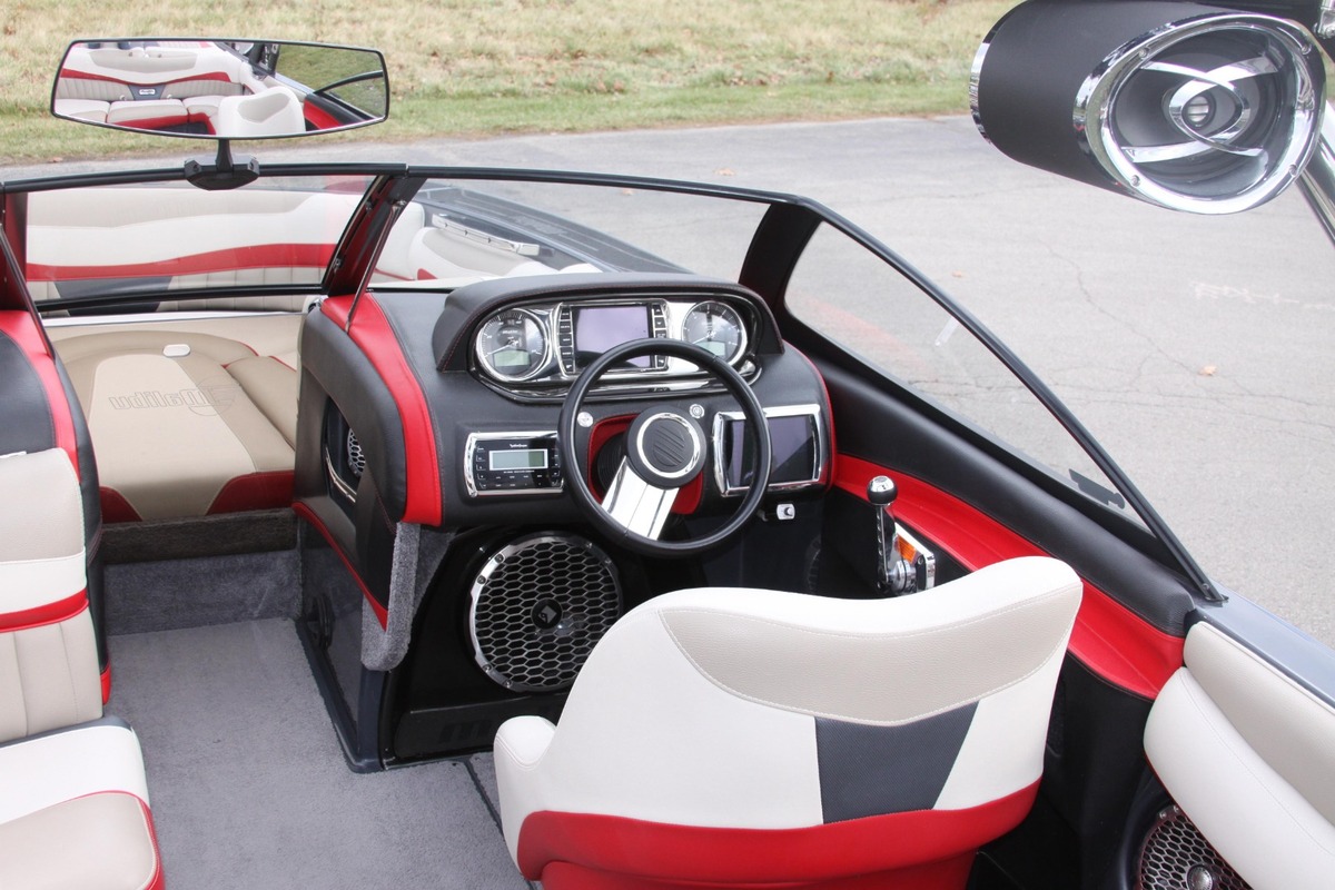 2015 Malibu Wakesetter 22 MXZ, 3