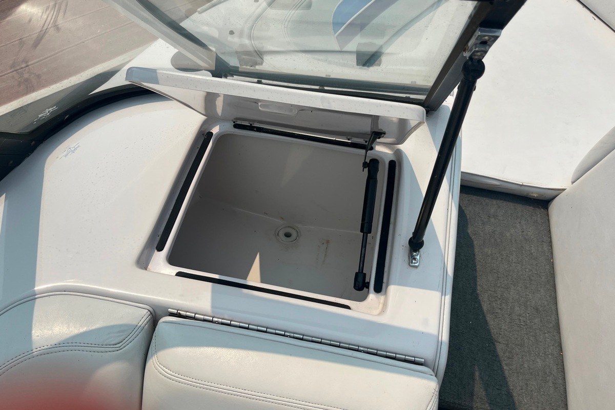 1995 Ski Nautique Super Sport, 9